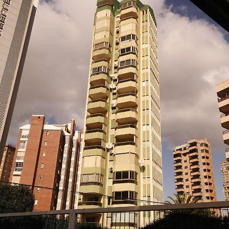 Apartamentos Torre Gerona Бенидорм Экстерьер фото