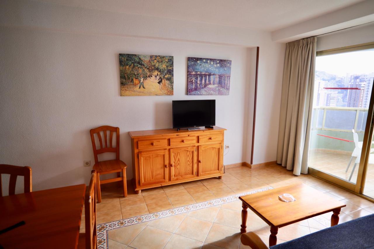 Apartamentos Torre Gerona Бенидорм Экстерьер фото