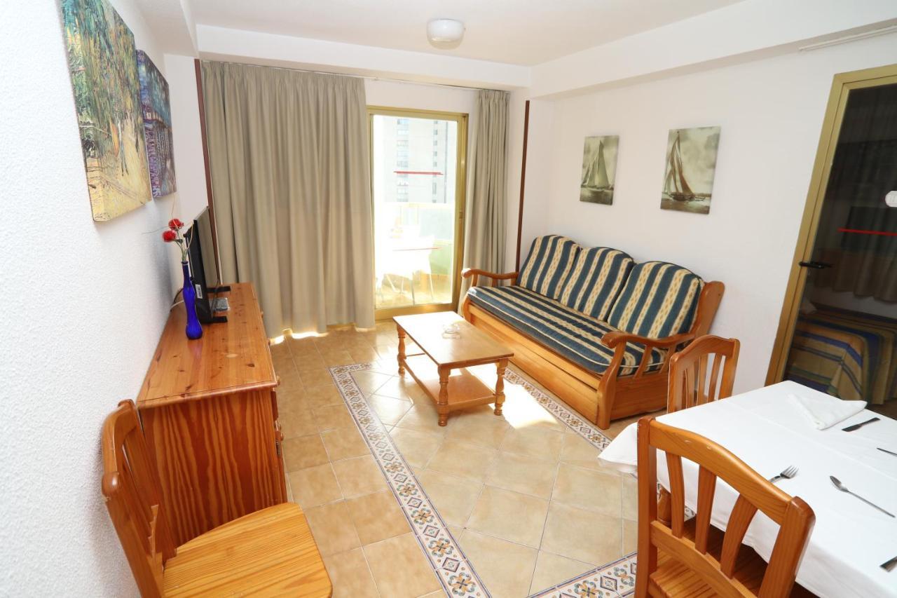 Apartamentos Torre Gerona Бенидорм Экстерьер фото