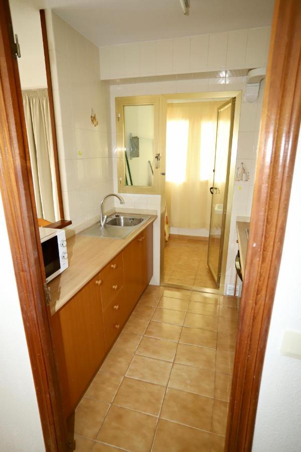 Apartamentos Torre Gerona Бенидорм Экстерьер фото