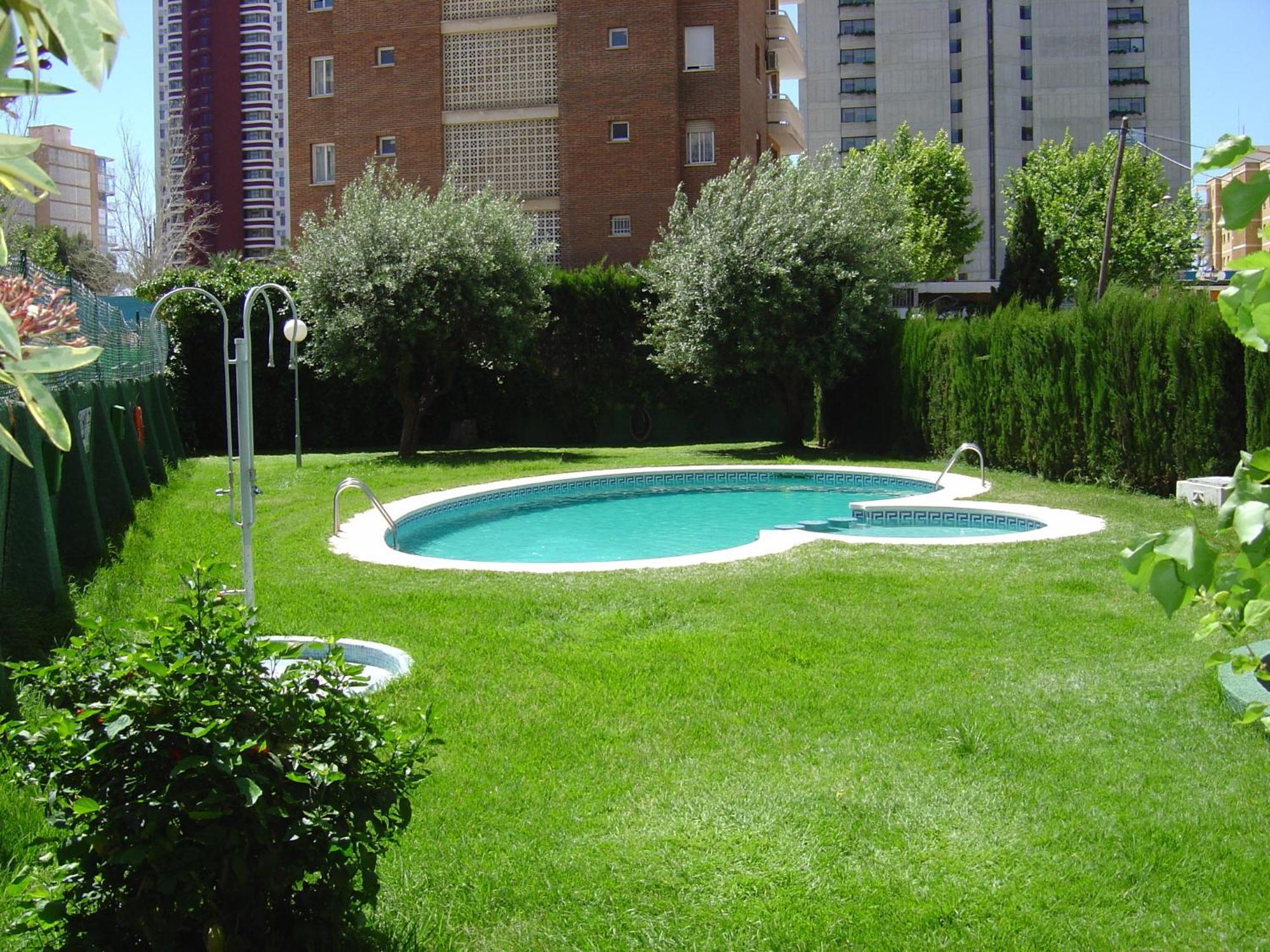 Apartamentos Torre Gerona Бенидорм Экстерьер фото
